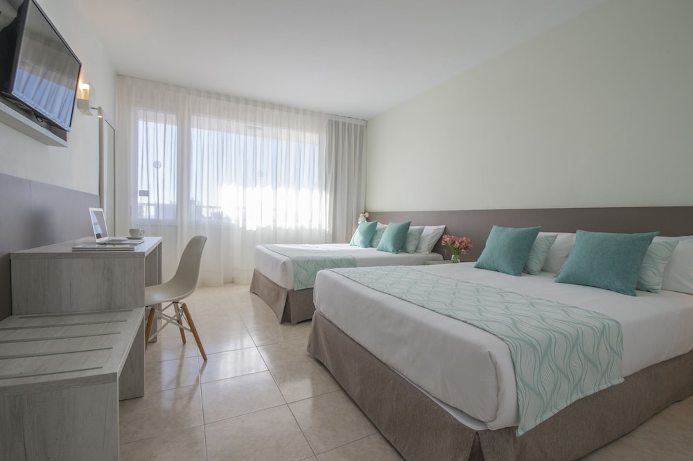 

Roma - Tossa de Mar - Hotel Lloret Santa Rosa by Pierre & Vacances
