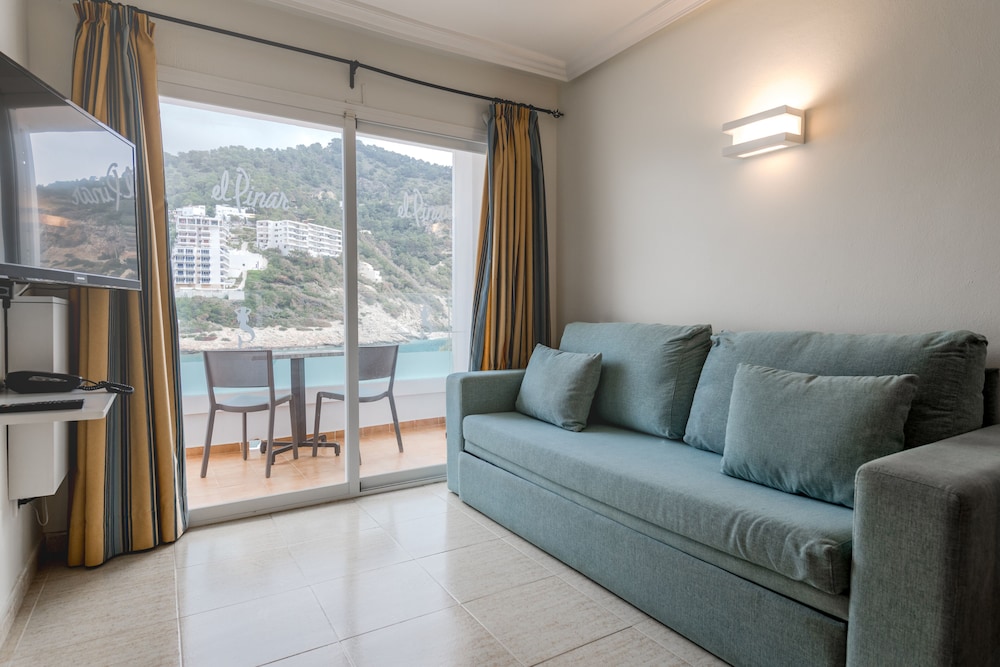 

Cagliari - Ibiza città, Ibiza - Hotel El Pinar