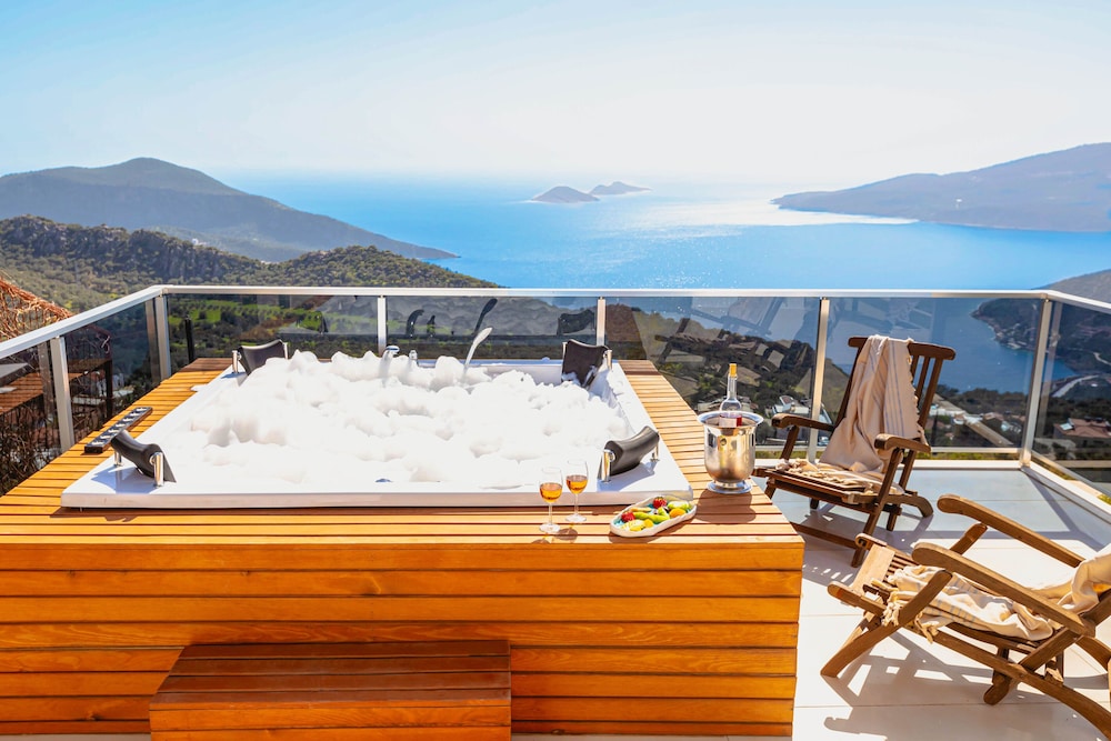 

Milano - Kalkan - Su Butik Hotel