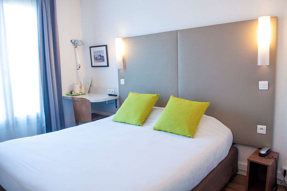 

Roma - Villefranche-sur-Mer - Campanile Hotel Nice Centre Acropolis