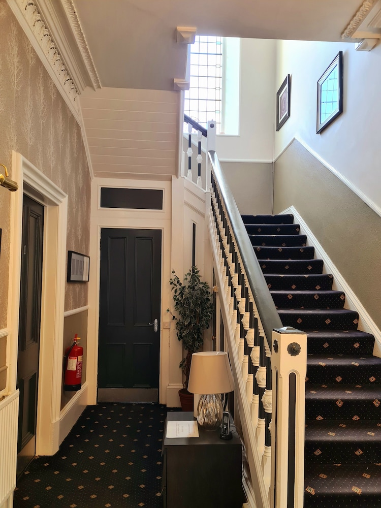 

Brindisi - Edimburgo - Northumberland Hotel