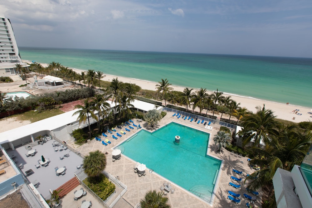 

Bologna - Miami (FL) - Sherry Frontenac Oceanfront