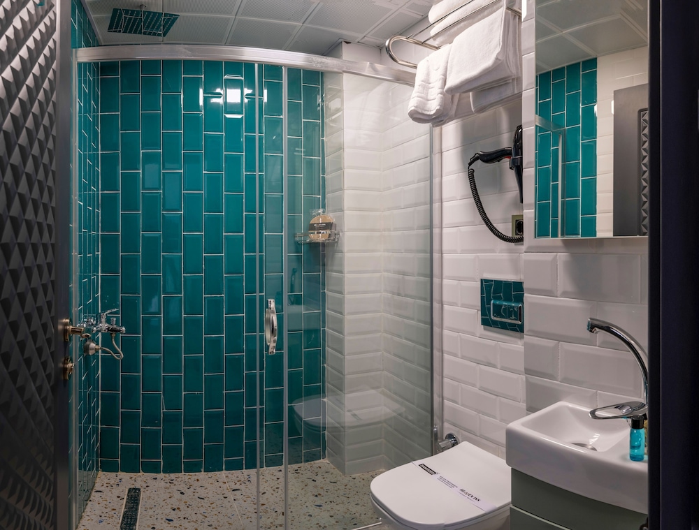

Torino - Istanbul, New Airport - Heaven Inn Airport Hotel