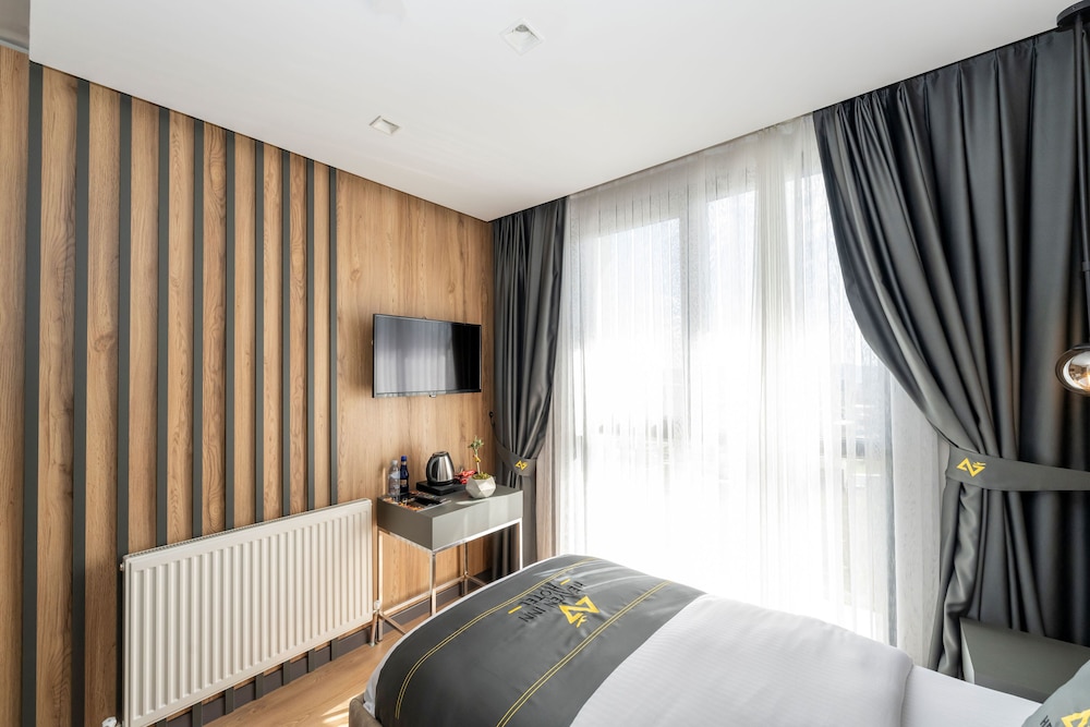 

Napoli - Istanbul, New Airport - Heaven Inn Hotel-İstanbul Airport