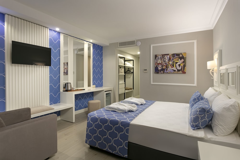 

Venezia - Okurcalar - Euphoria Barbaross Beach Resort