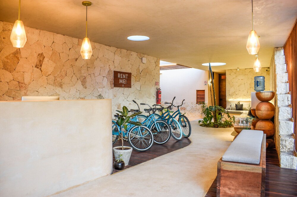 

Napoli - Messico - Riviera Maya, Caraibi - Eterna Tulum