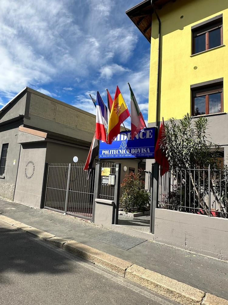 

Lamezia Terme - Milano - Residence Politecnico Bovisa