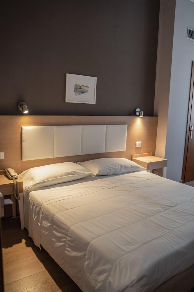 

Torino - Palermo - Hotel Mediterraneo