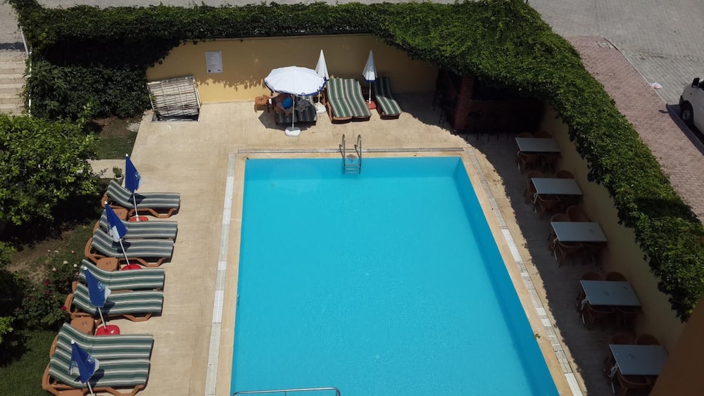 

Milano - Kemer - Caner Hotel