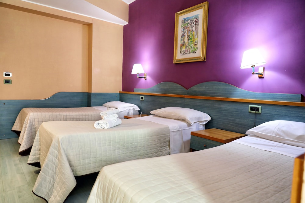 

Cagliari - Torvajanica - Hotel Al Castello
