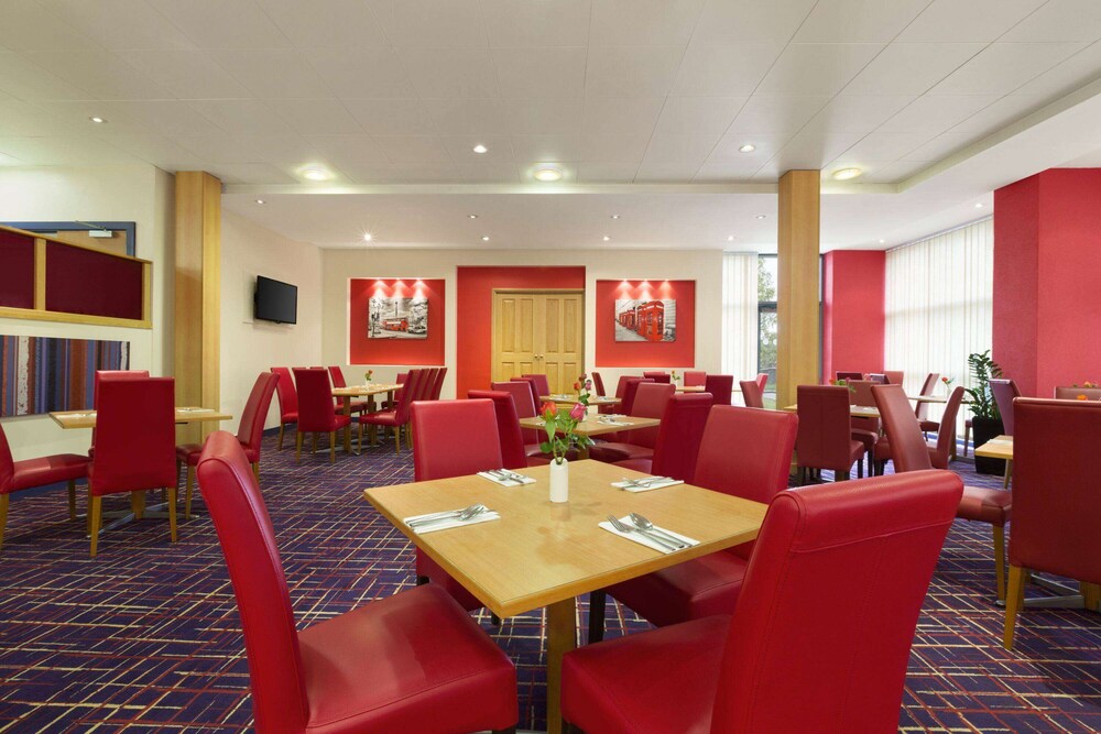 

Palermo - Edgware - Ramada By Wyndham London North M1