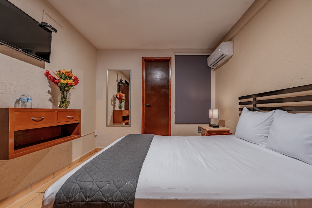

Milano - Playa del Carmen - Hotel Brisas 5a Av. Playa del Carmen