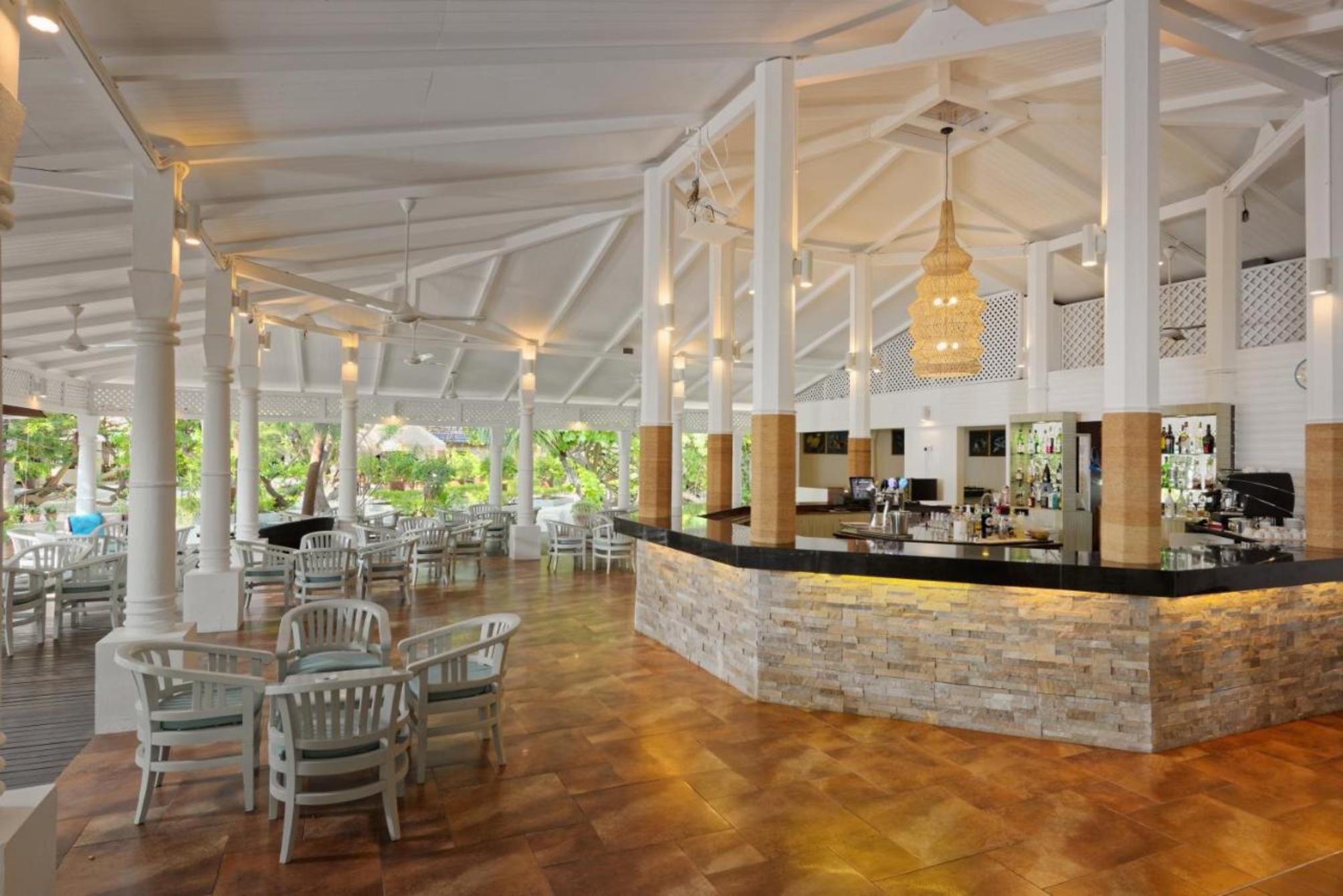 

Milano - Emboodhu Finolhu Island - Embudu Village Resort