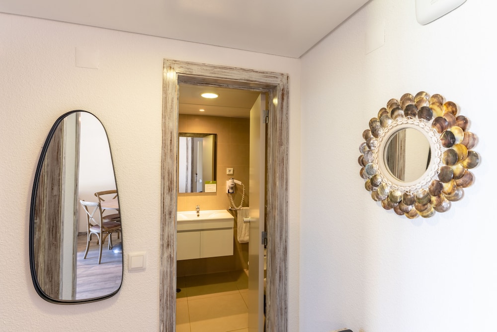 

Milano - Porto Santo - Vila Baleira Suites