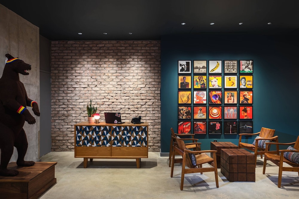 

Napoli - Brooklyn (NY) - Moxy NYC Downtown