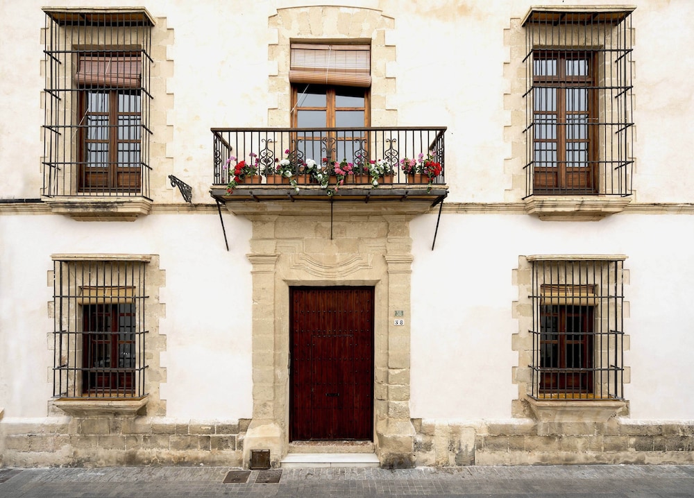 

Roma - El Puerto de Santa María - CASA PALACIO SUR II