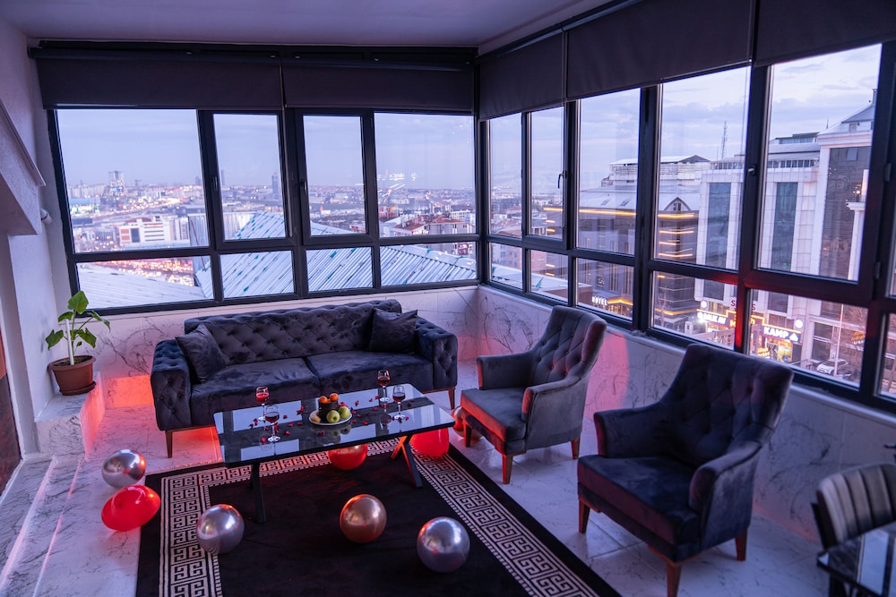 

Napoli - Büyükçekmece - Heraldic Room Hotel