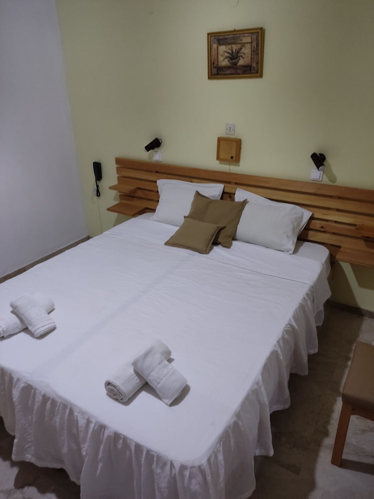 

Milano - Matala - Kissandros Hotel