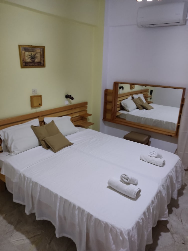 

Bologna - Matala - Kissandros Hotel