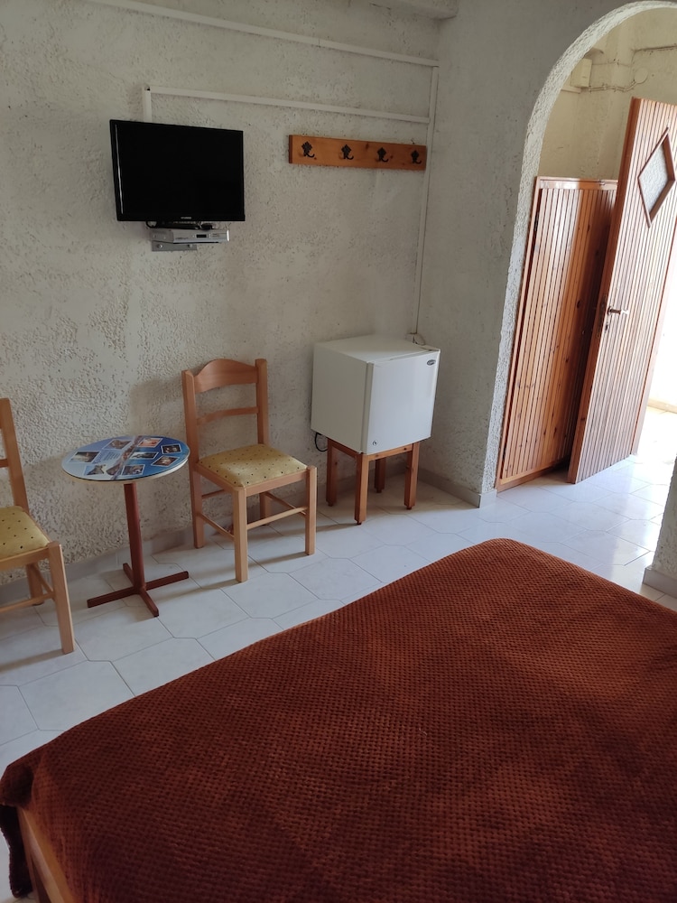 

Bologna - Matala - Kissandros Hotel