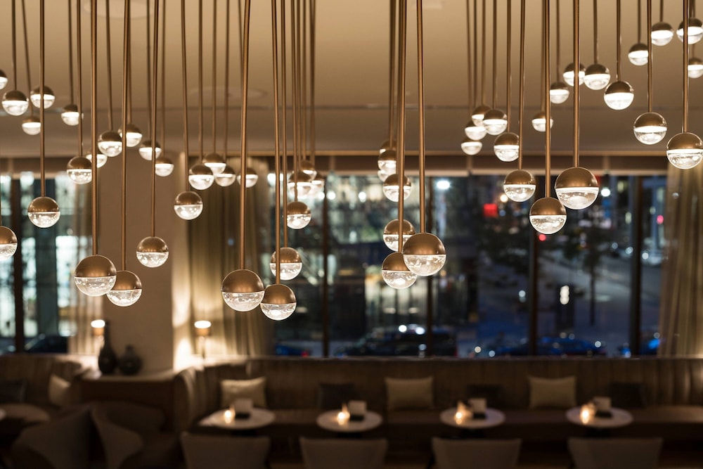 

Alghero - Brooklyn (NY) - AC Hotel by Marriott New York Downtown