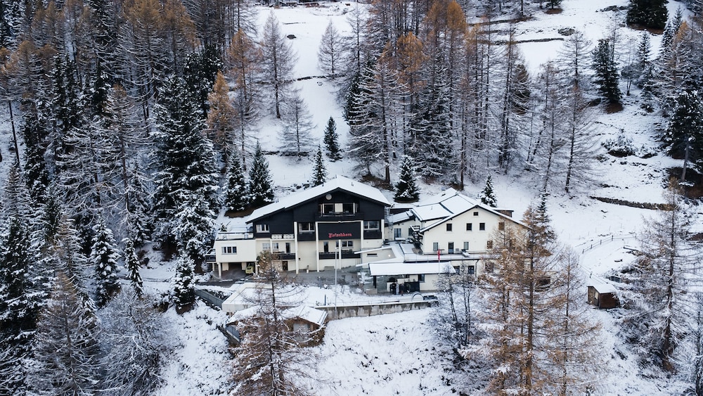 

Bari - Saas-Fee - Waldhotel Fletschhorn