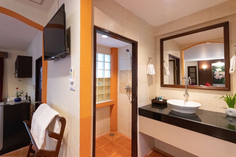 

Roma - Ban Ao Makham - Aochalong Villa Resort & Spa