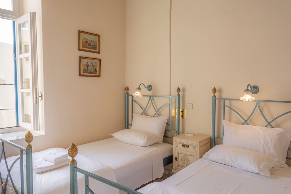 

Milano - Kalamaki Chanion - Suites Pandora