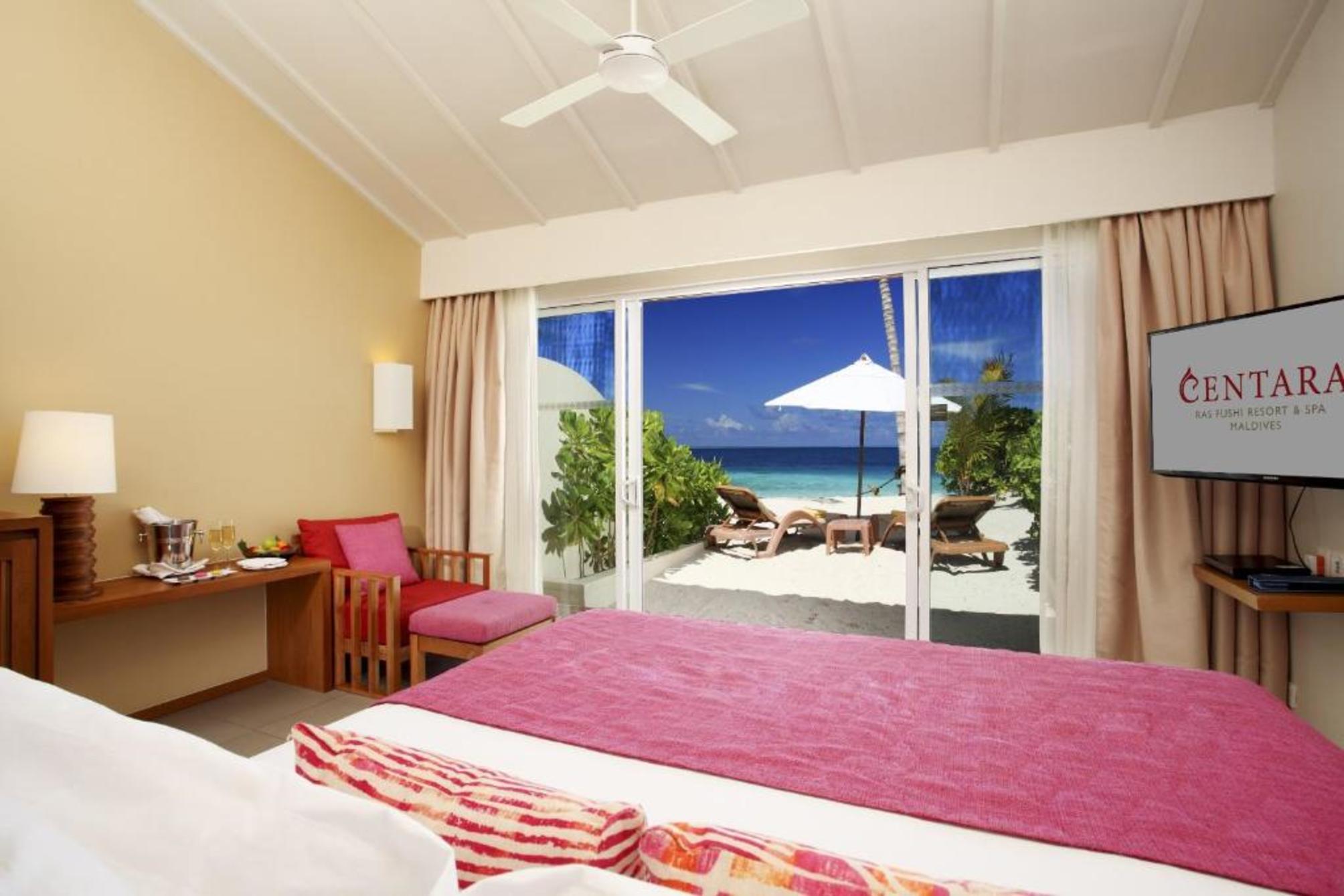 

Roma - Giraavaru - Centara Ras Fushi Resort & Spa Maldives - Adults only