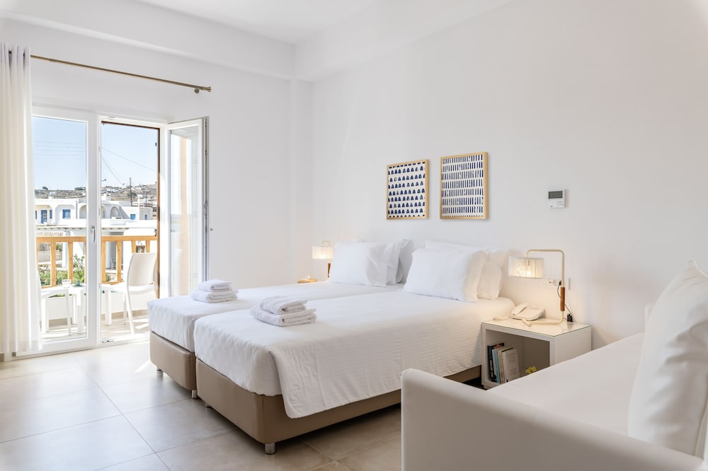

Roma - Ano Mera - Mykonaki Hotel