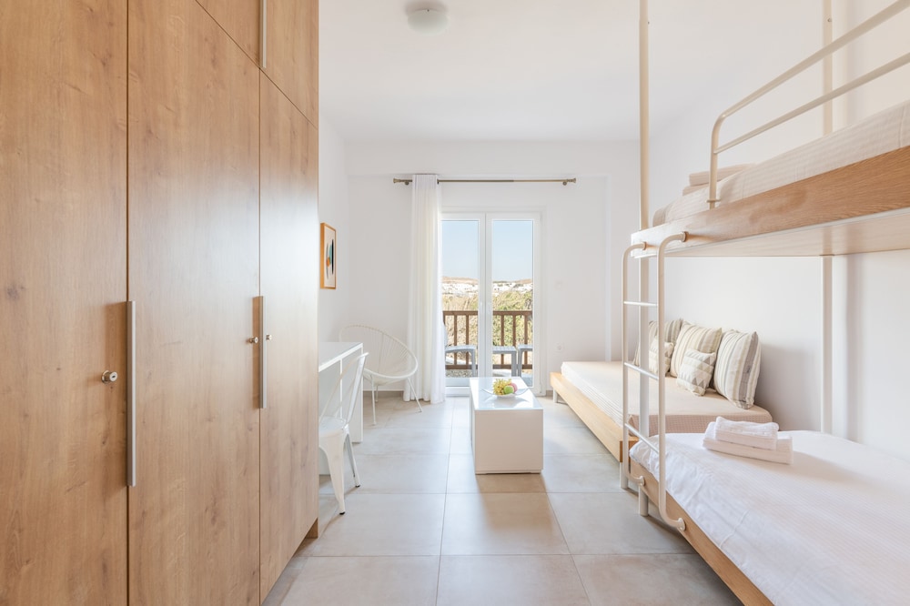 

Venezia - Tourlos - Mykonaki Hotel