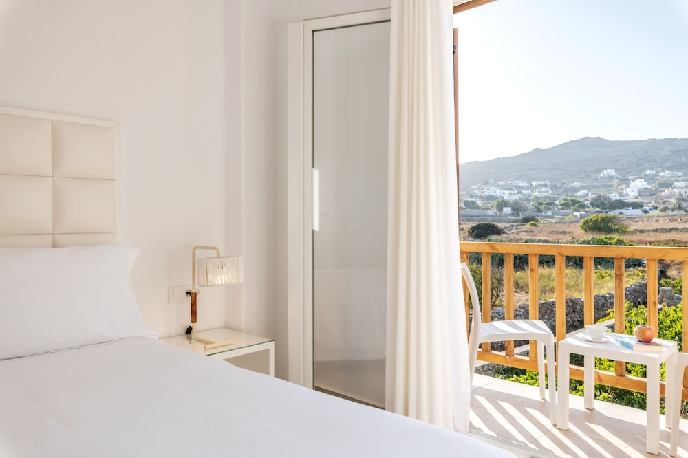 

Alghero - Ano Mera - Mykonaki Hotel