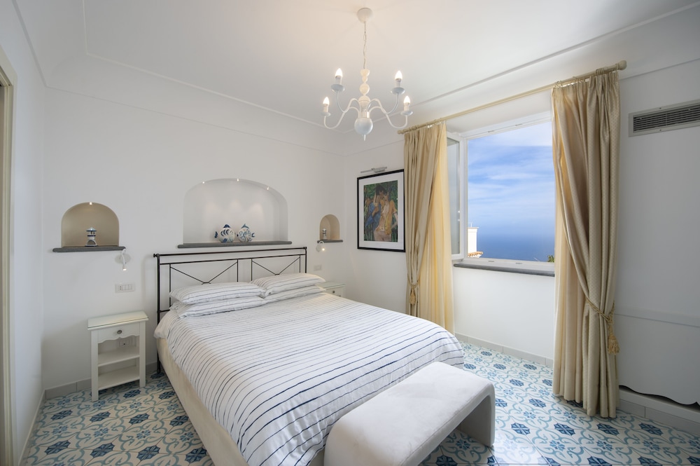 

Palermo - Praiano - Albadamare Boutique Hotel