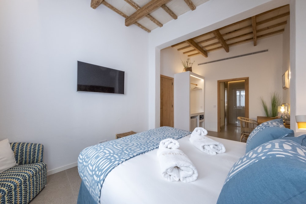 

Milano - Ferreries - Hotel S'Antiga Adults Only