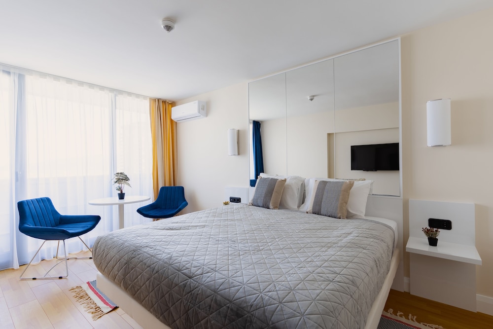 

Milano - Batumi - Grand City Apartments Batumi