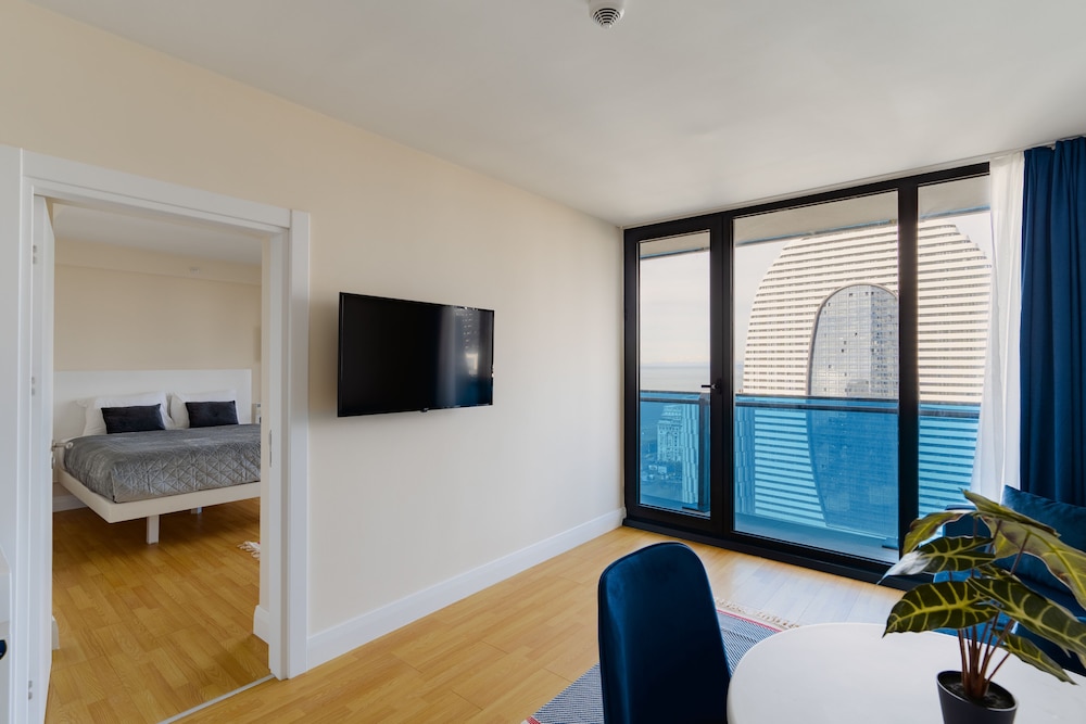 

Milano - Batumi - Grand City Apartments Batumi