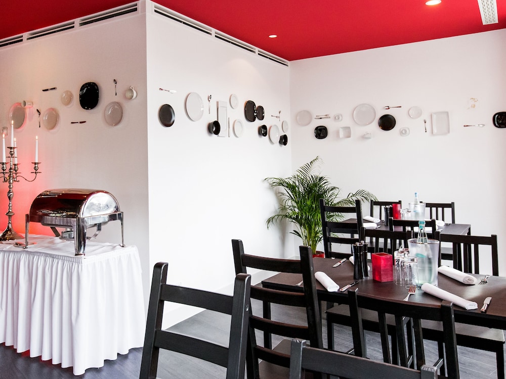 

Trieste - Dresda - Dormero Hotel Dresden Airport