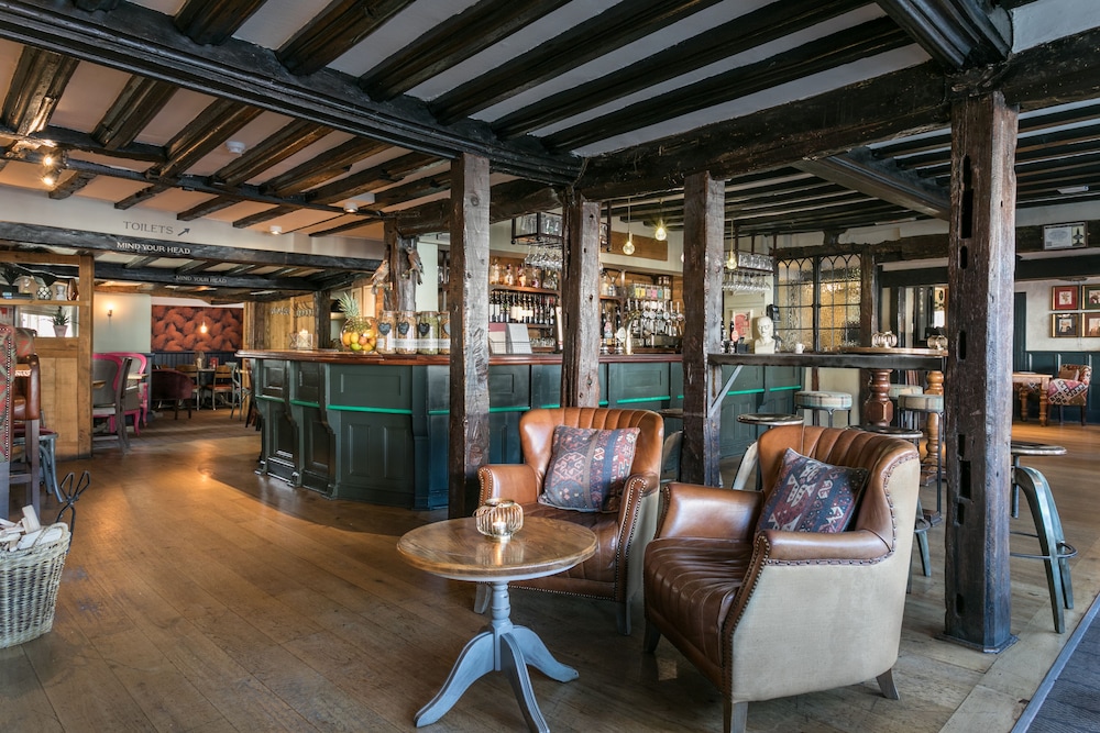 

Milano - Tenterden - The White Lion