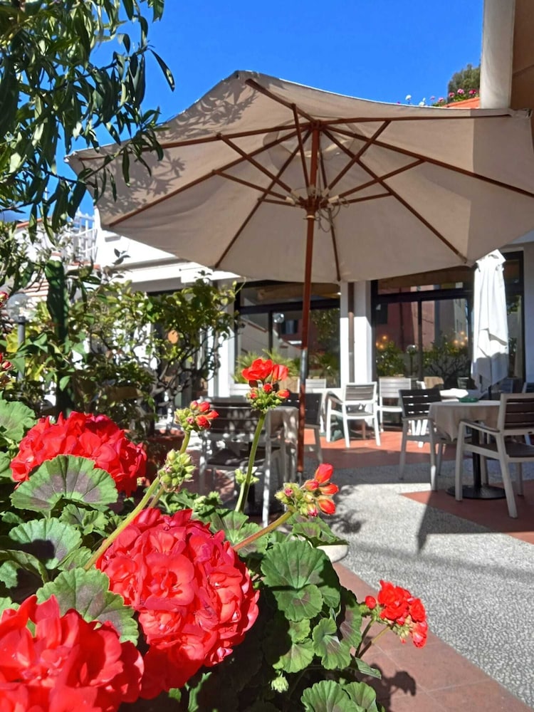 

Napoli - Imperia - Hotel Diano Marina Mhotelsgroup