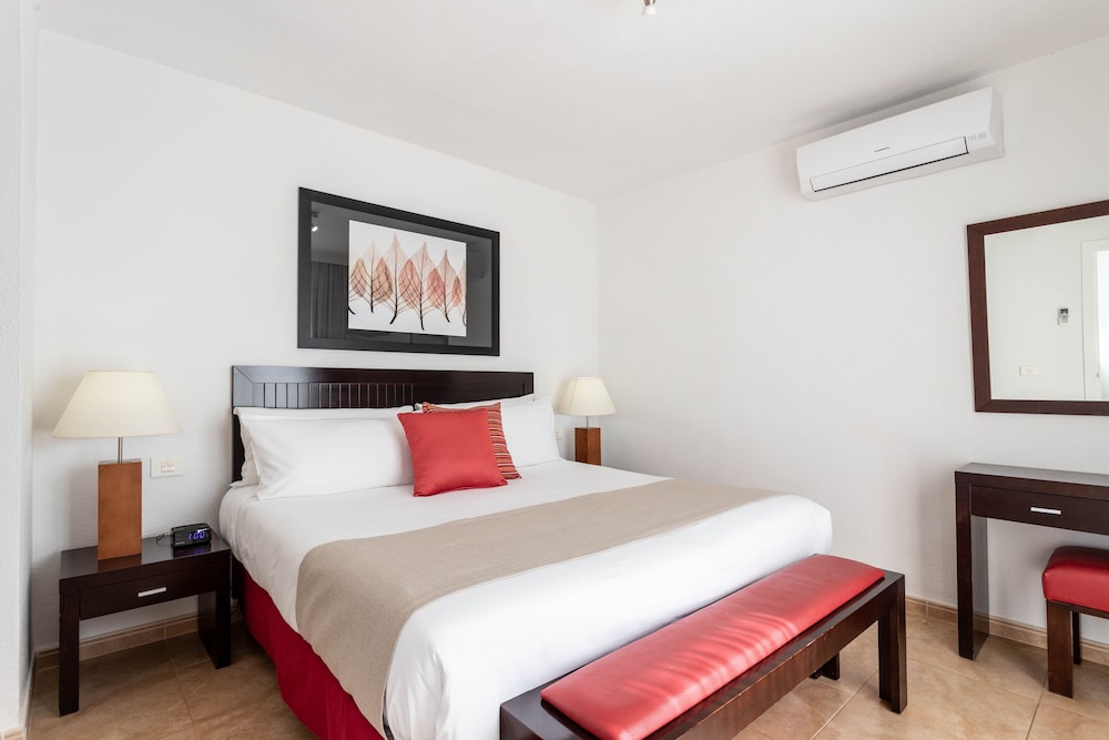 

Roma - Las Galletas - Wyndham Residences Tenerife Golf del Sur