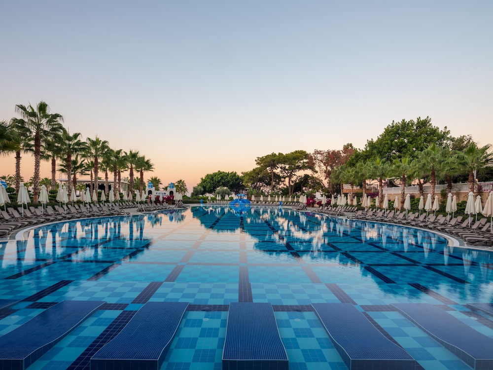 

Roma - Turkler - Rubi Platinum Spa Resort & Suites - All Inclusive