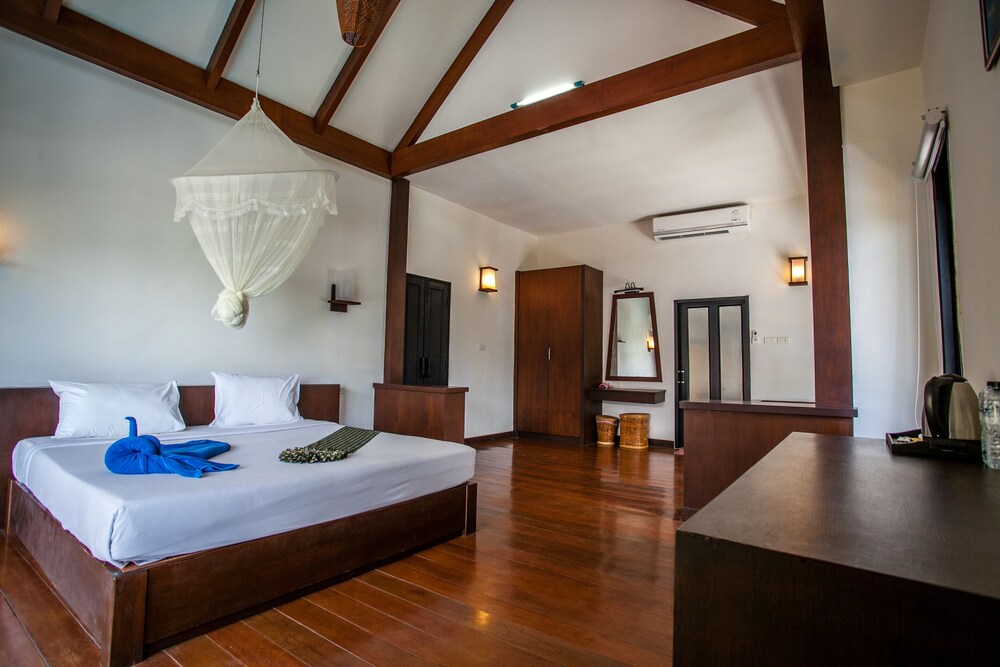 

Venezia - Koh Phi Phi - Phitharom PP Resort