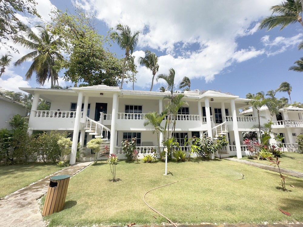 

Roma - Las Terrenas - Hotel Bahia Punta Bonita