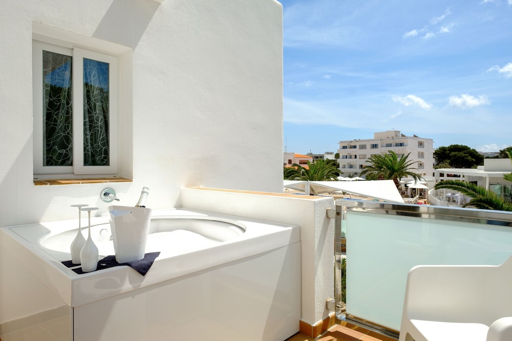 

Venezia - San Francisco Javier - Blanco Hotel Formentera