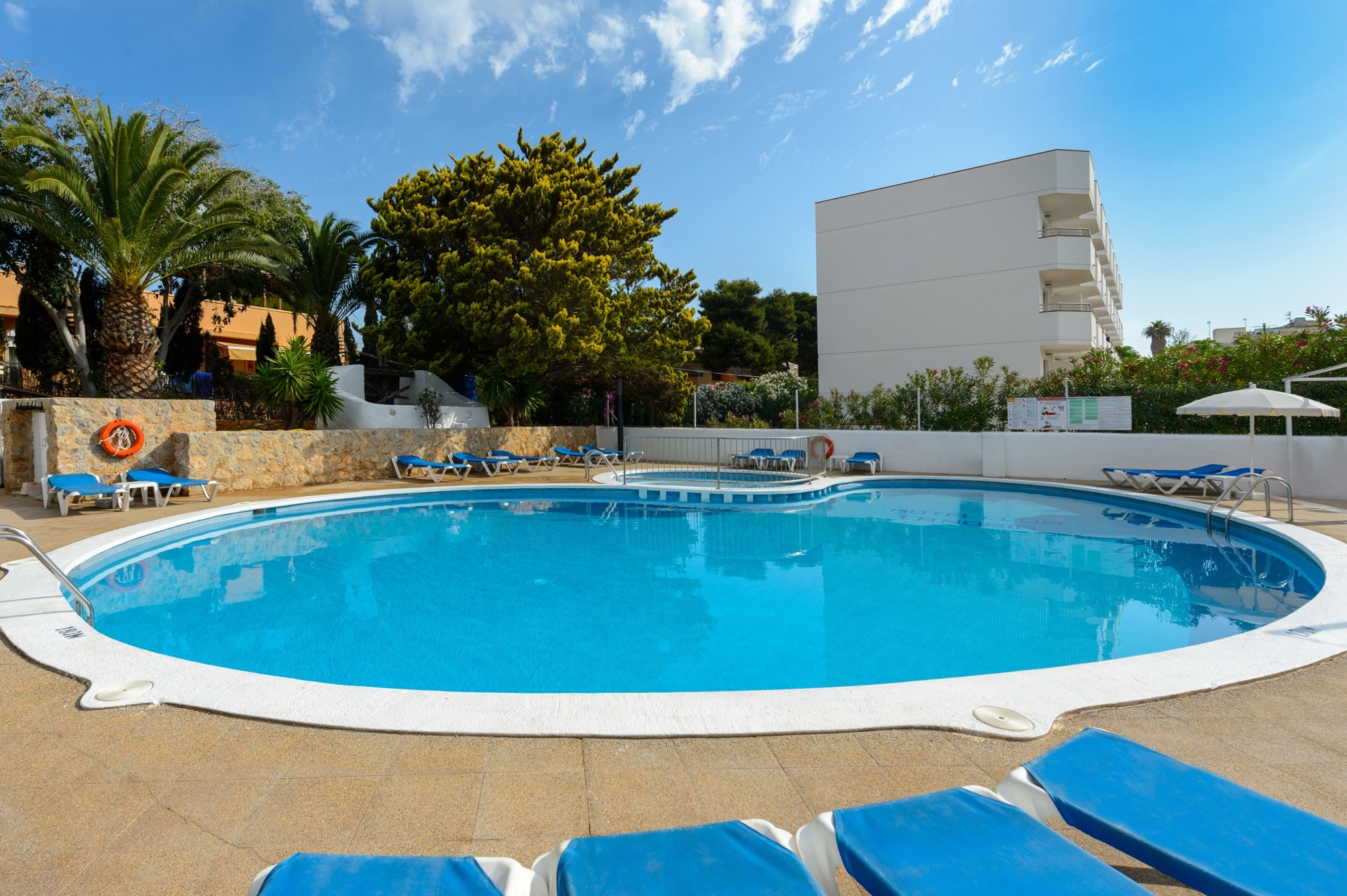 

Milano - Ses Salines, Ibiza - Hotel Vibra Isola
