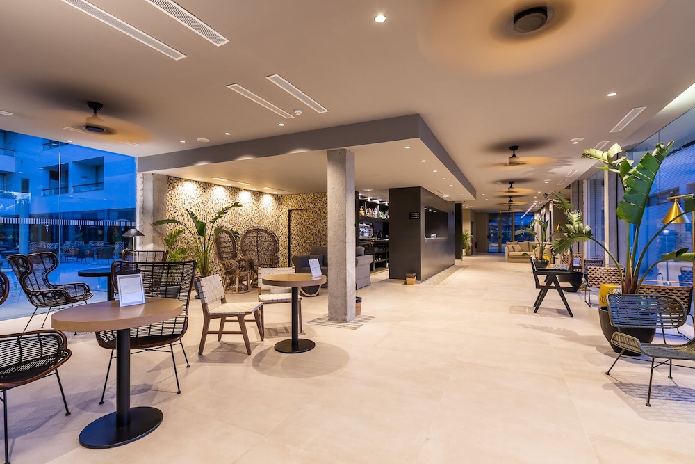 

Milano - Sagunto - Hotel Barú