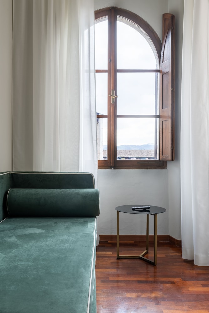 

Roma - Gubbio - Hotel Gattapone