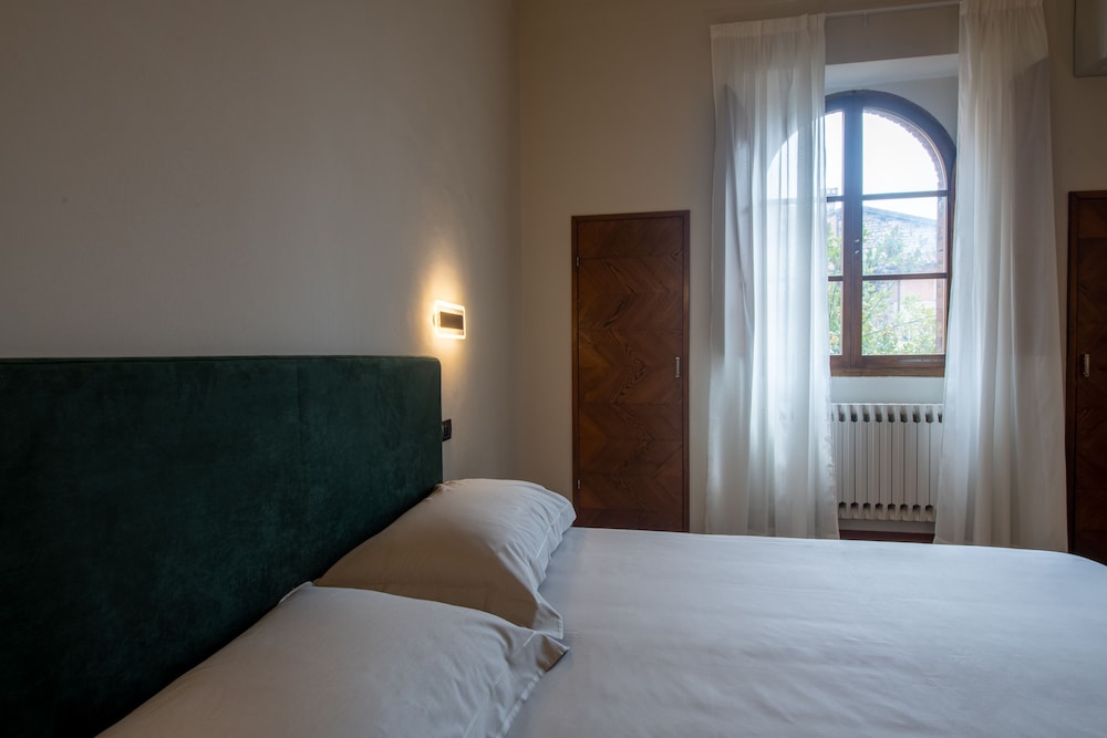 

Torino - Gubbio - Hotel Gattapone