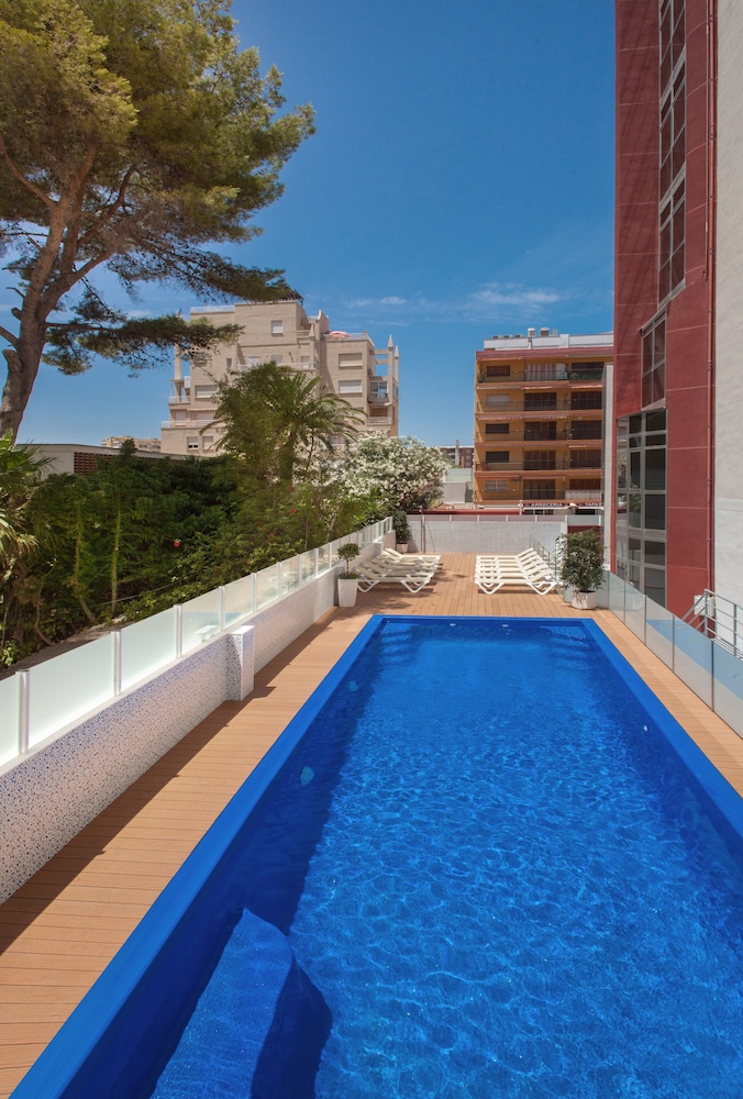 

Catania - Playa de Miramar - Hotel RH Gijón
