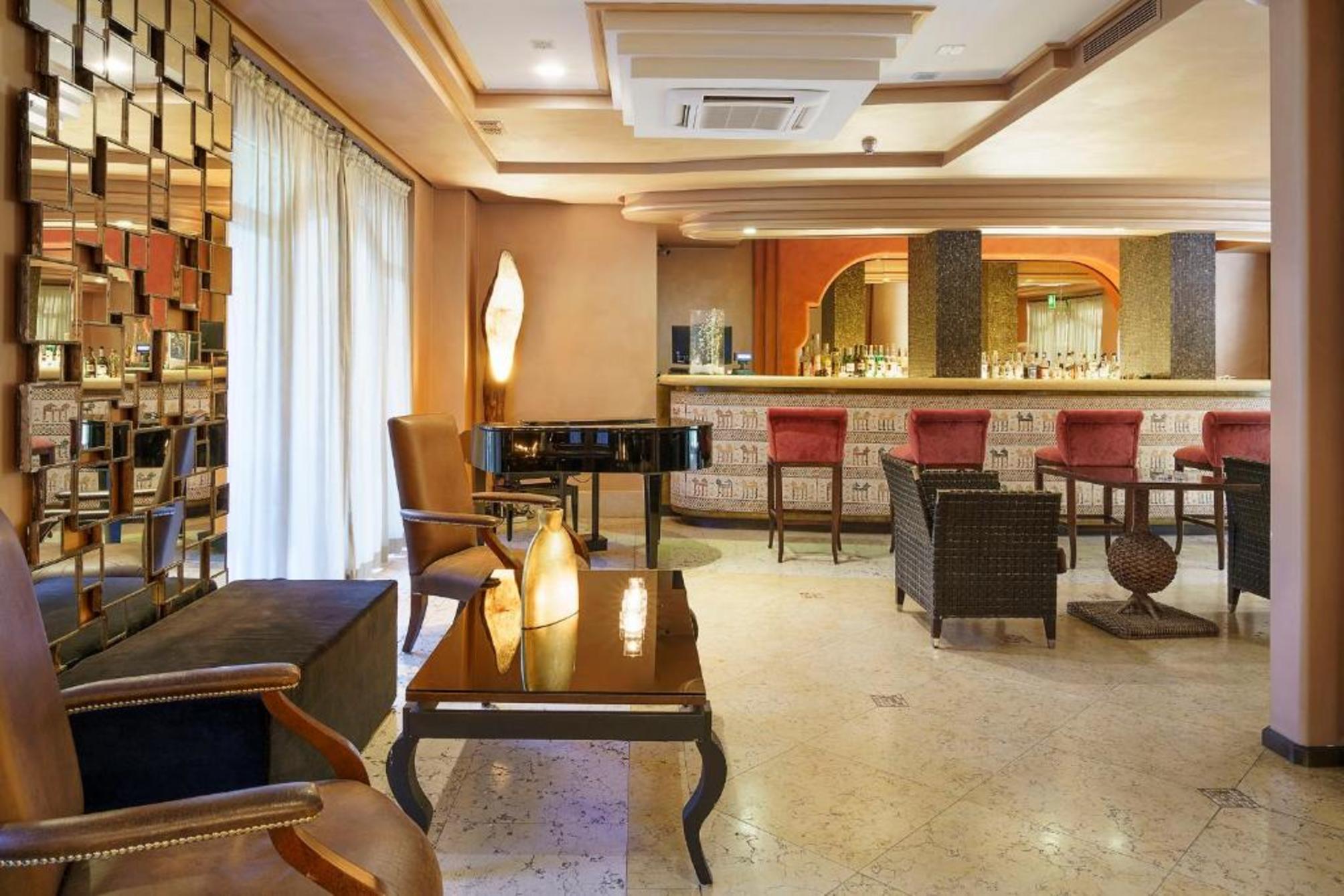 

Ancona - Catania - Romano Palace Luxury Hotel